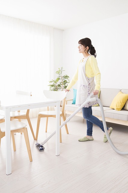 【市川市の家事代行サービス体験談】掃除が苦手な一人暮らしでも安心!掃除代行プランで生活が変わった